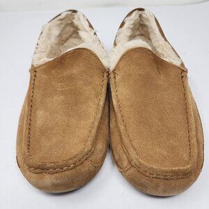 UGG Ascot Mens Size 9 Tan Suede Sheepskin Lined Moccasin Slippers